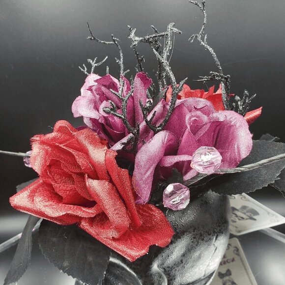 Darksome Gothic Skull Arrangement Floral Red Pink Rose Flower Gems Arrangement - Picture 3 of 8